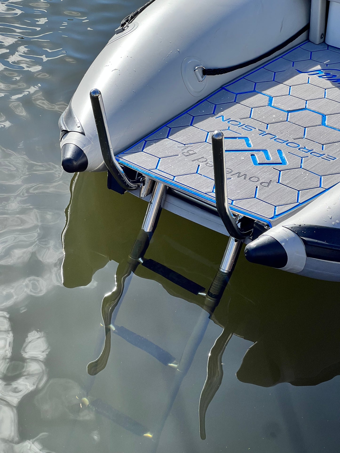 Takacat 300LX E.C.A.R.T Hybrid Dinghy/Tender Package w/ Epropulsion Navy 3 Evo (6hp) and (1) E60 Battery